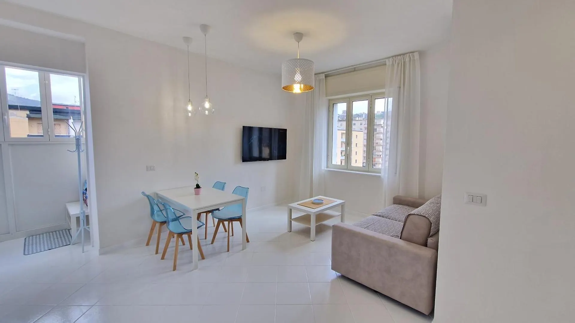 Blumarine Apartments In Napoli Italia