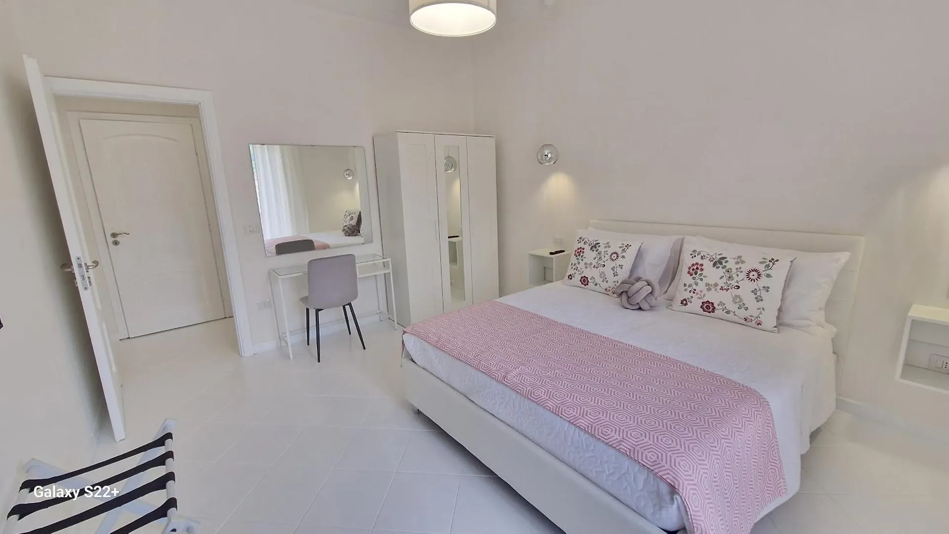 Blumarine Apartments In Napoli 0*,  Italia